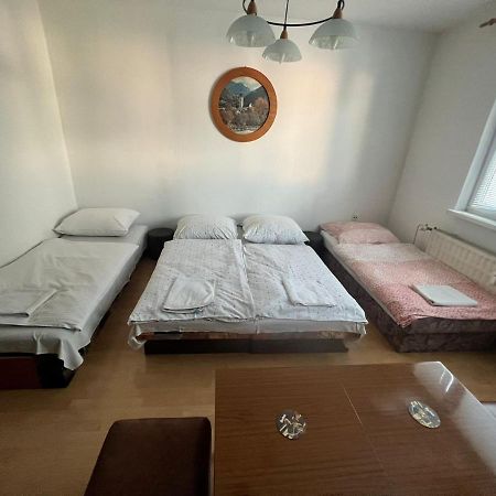 Appartement Apartman Solid, Bratislava Extérieur photo