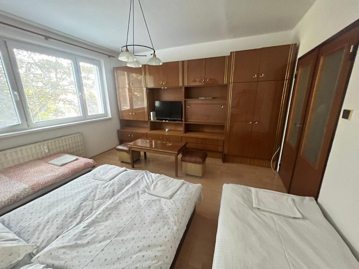 Appartement Apartman Solid, Bratislava Extérieur photo
