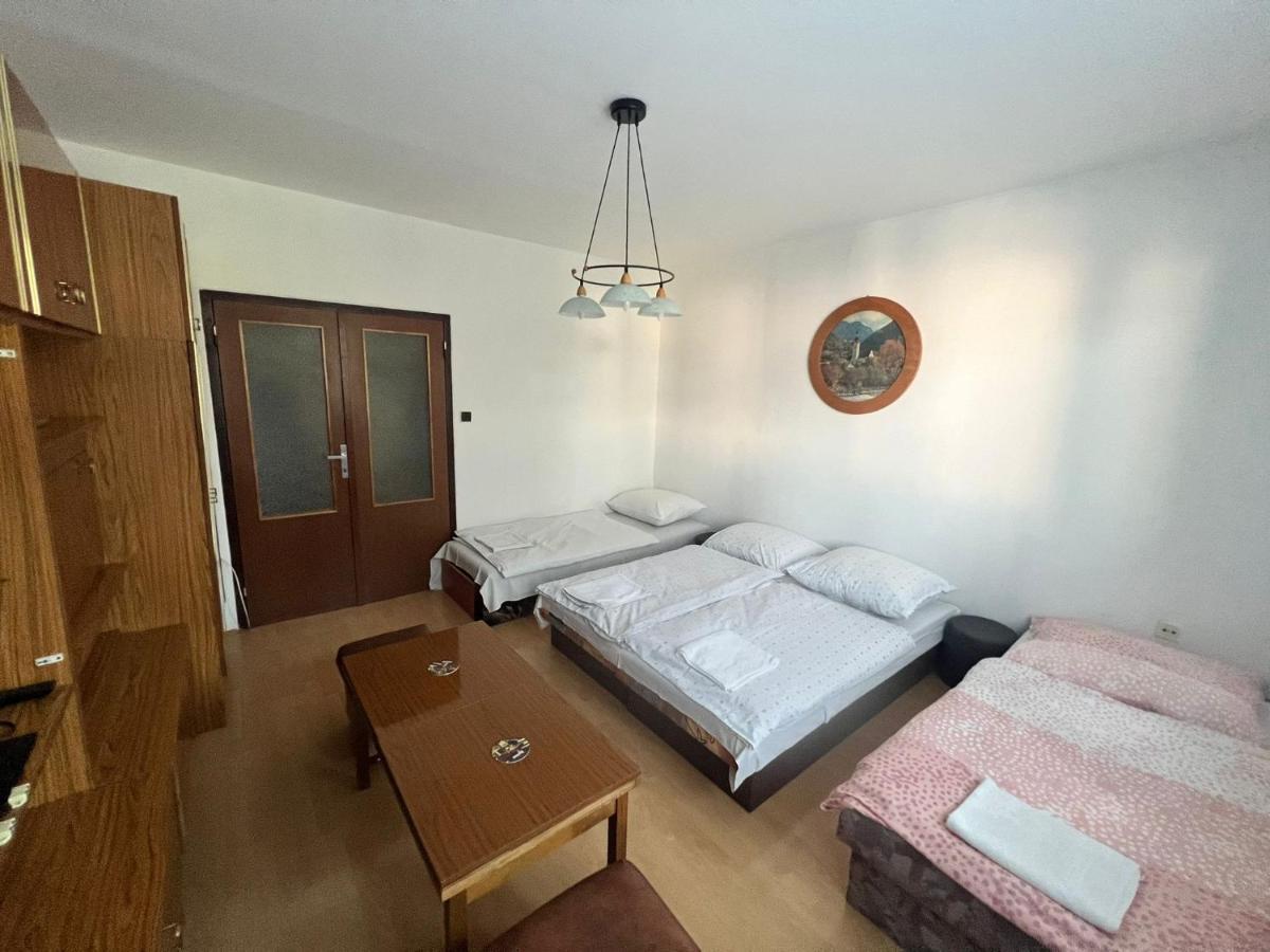 Appartement Apartman Solid, Bratislava Extérieur photo